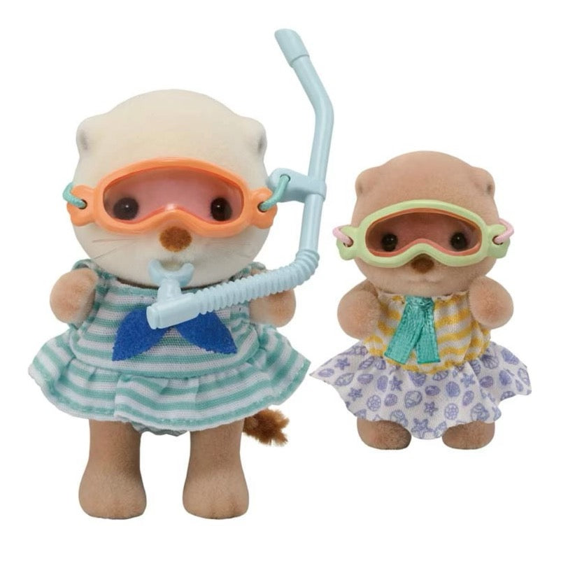 Sylvanian Families · Sea Otter Siblings Beach Set