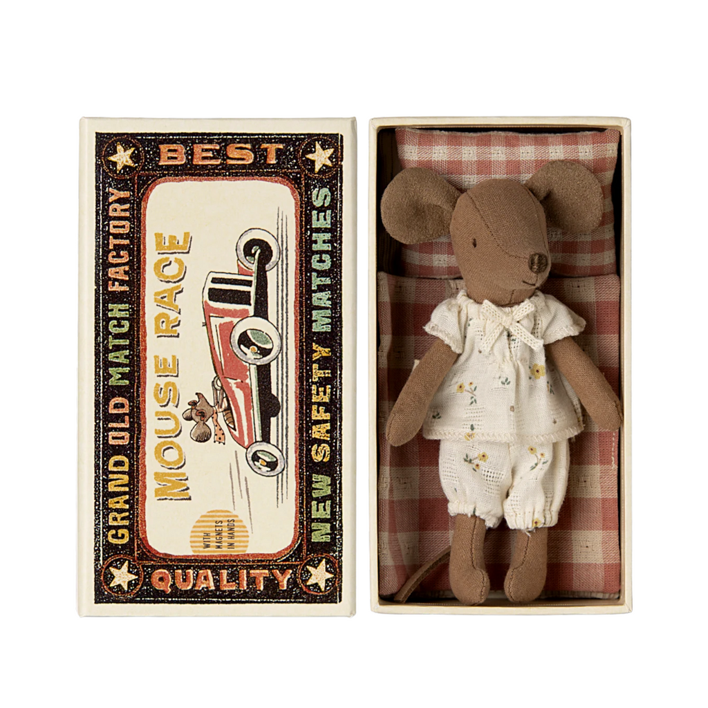 Maileg Matchbox Mouse · Big Sister in Nightgown