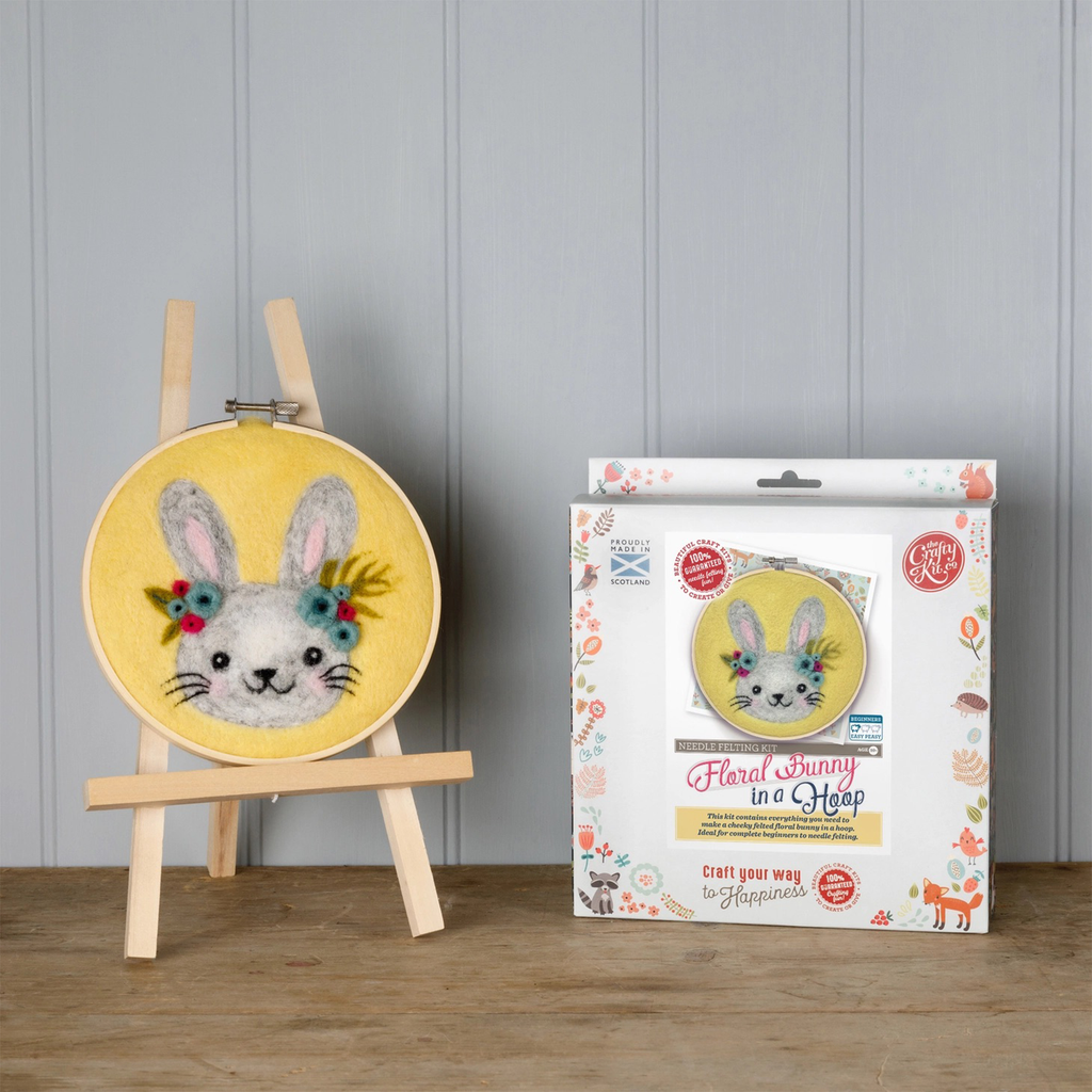 The Crafty Kit Company Hoop Needle Felt Kit ·  Floral Rabbit